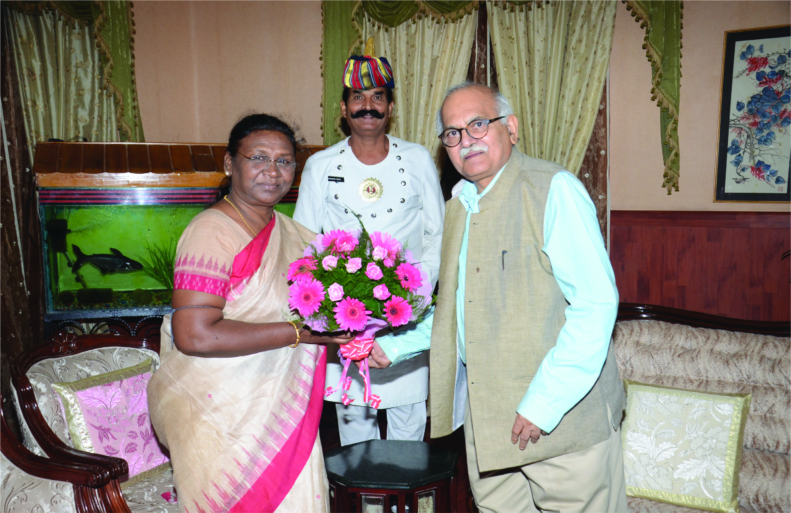 Chairman Meets Governor